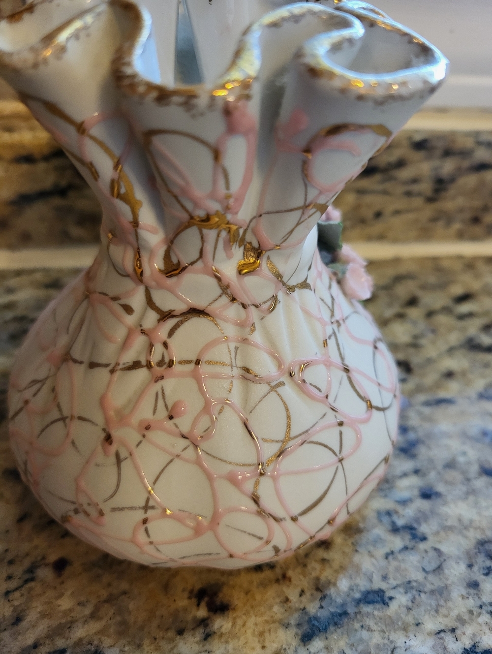 Lefton Porcelain Heavily Crimped  Pink Floral Accent Vase with Gold Trim - Picture 10 of 16